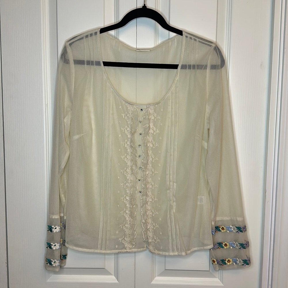 J. JILL Vintage Off White Sheer See Through Embroidered Detail Snap Down